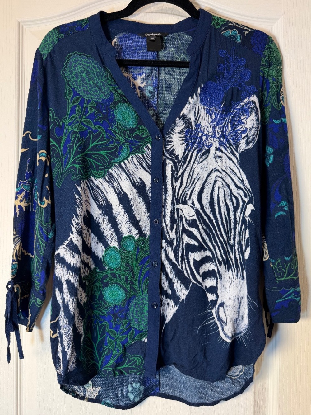 Desigual Zebra Floral Embroidered Blouse Women’s M Button Front 3/4 Sleeve Boho
